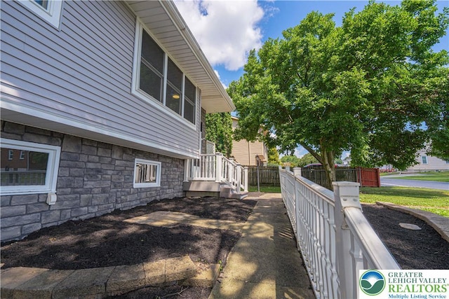 1605 4th St, Bethlehem Twp, PA 18020 - photo 2