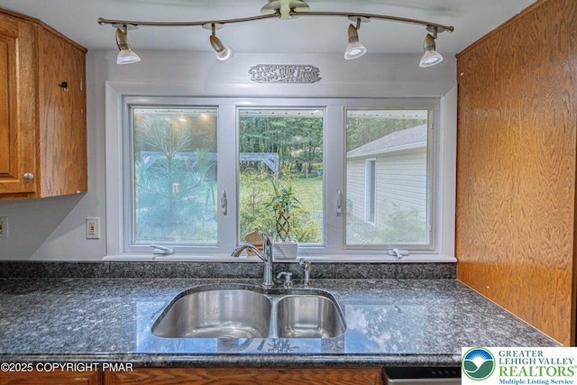 126 Lenape Trl, Penn Forest Twp, PA 18210 - photo 6
