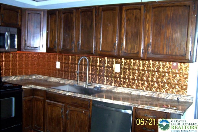415 Willing St, Tamaqua Boro, PA 18252 - photo 6