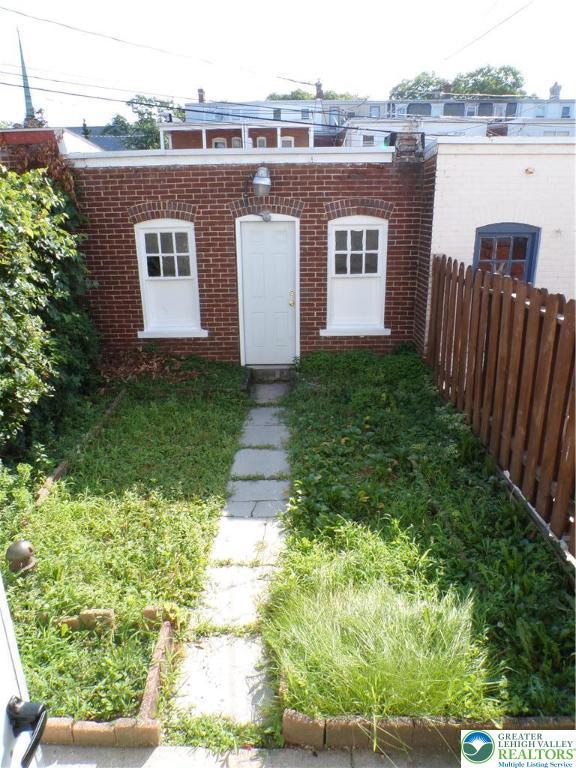 131 N 17th St, Allentown City, PA 18104 - photo 29