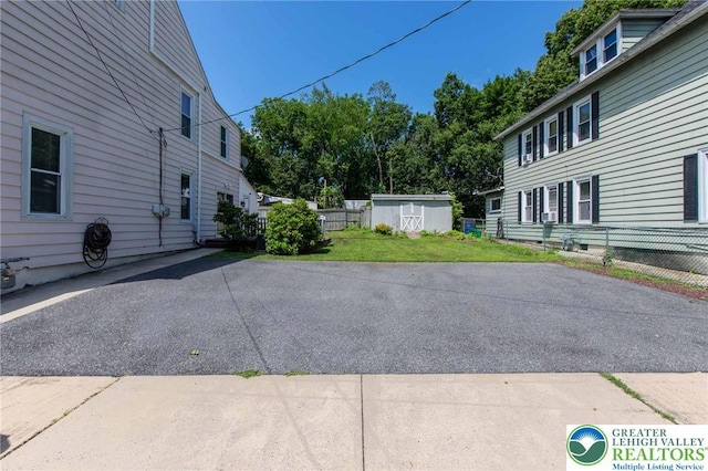 527 Maple St, Bethlehem City, PA 18018 - photo 28