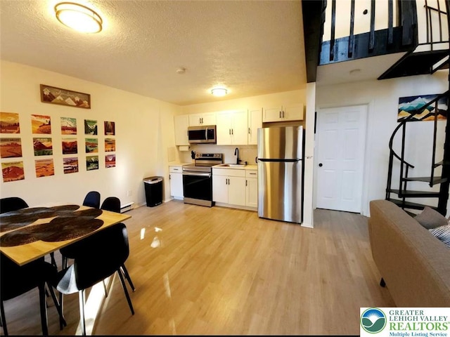 5396 Vine Ter, Coolbaugh Twp, PA 18466 - photo 6