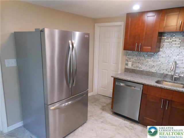2814 Honeysuckle Rd, Salisbury Twp, PA 18015 - photo 11