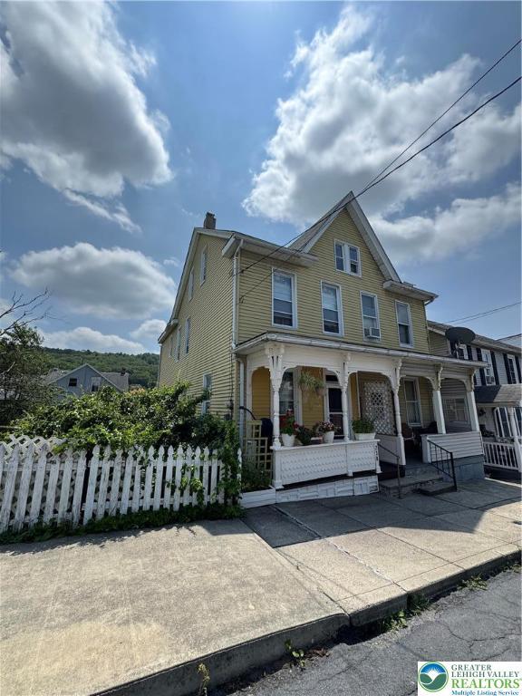 238 W Ridge St, Lansford Boro, PA 18232 - photo 2