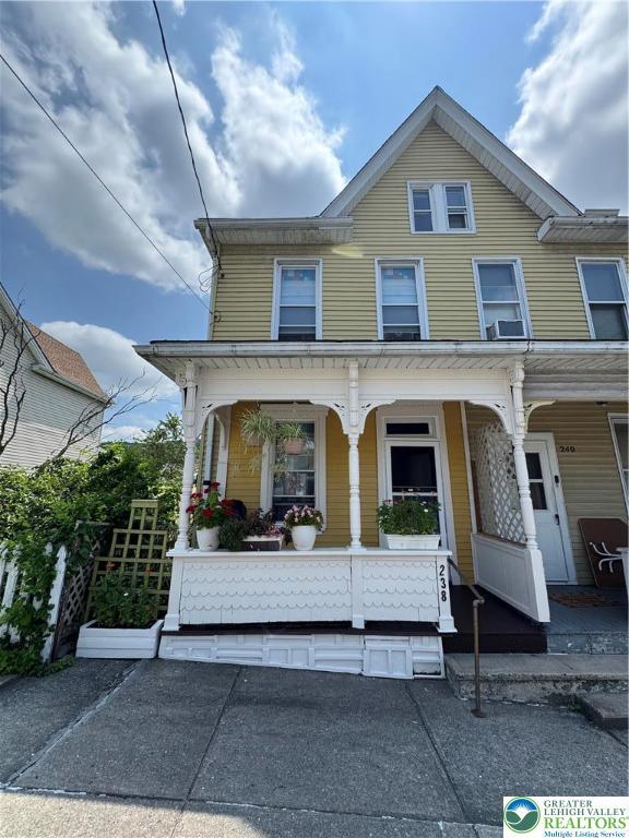 238 W Ridge St, Lansford Boro, PA 18232 - photo 3