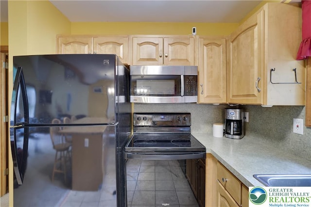 5093 Yukon Dr, Middle Smithfield Twp, PA 18302 - photo 10