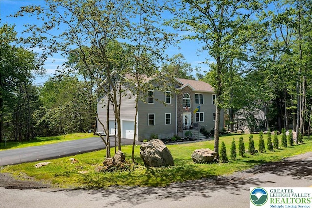 1204 Chandus Way, Coolbaugh Twp, PA 18466 - photo 1