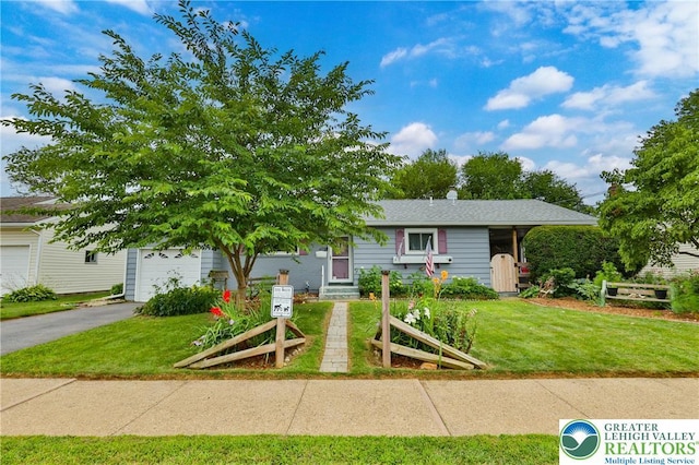 1353 Richard Ave, Bethlehem City, PA 18018 - photo 1
