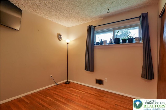 1353 Richard Ave, Bethlehem City, PA 18018 - photo 25