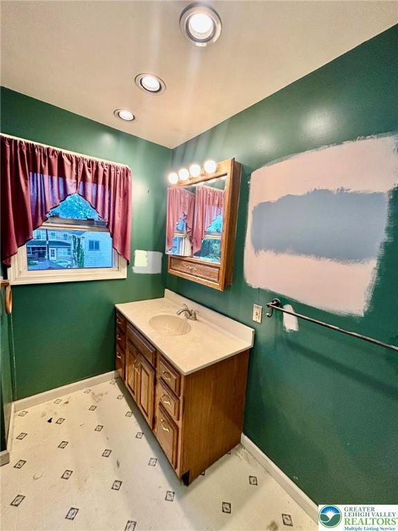 2422 Victor St, Easton, PA 18042 - photo 10