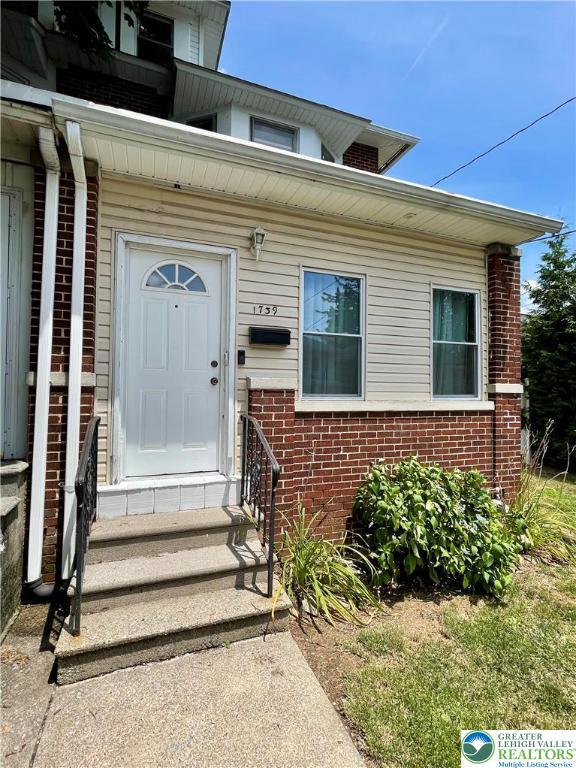 1739 Chapel Ave, Allentown City, PA 18103 - photo 16