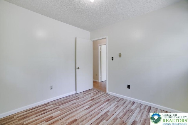 289 Towamensing Trl, Penn Forest Twp, PA 18210 - photo 17