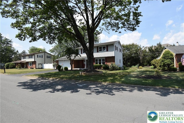 7557 Catalpa Dr, Lower Macungie Twp, PA 18062 - photo 4