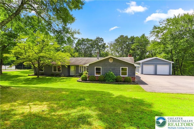 540 Rolling Pines Dr, Chestnuthill Twp, PA 18353 - photo 1
