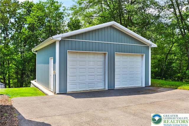 540 Rolling Pines Dr, Chestnuthill Twp, PA 18353 - photo 4