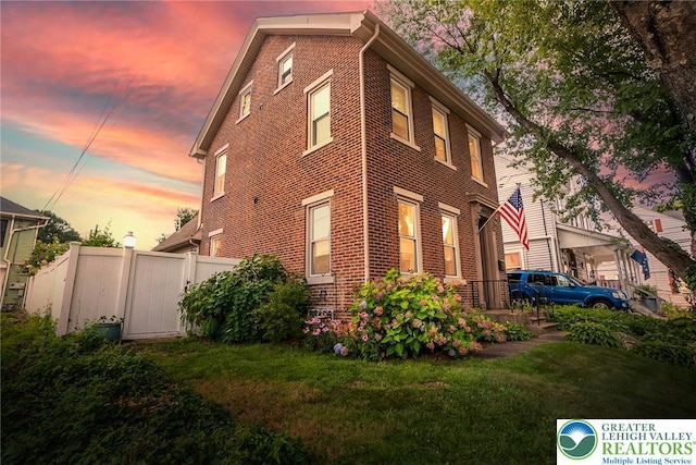 515 Maple St, Bethlehem City, PA 18018 - photo 2