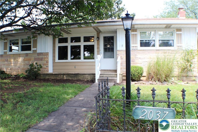 2037 Bert Ln, South Whitehall Twp, PA 18104 - photo 1