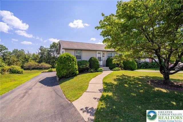 6522 Sullivan Trl, Plainfield Twp, PA 18091 - photo 4
