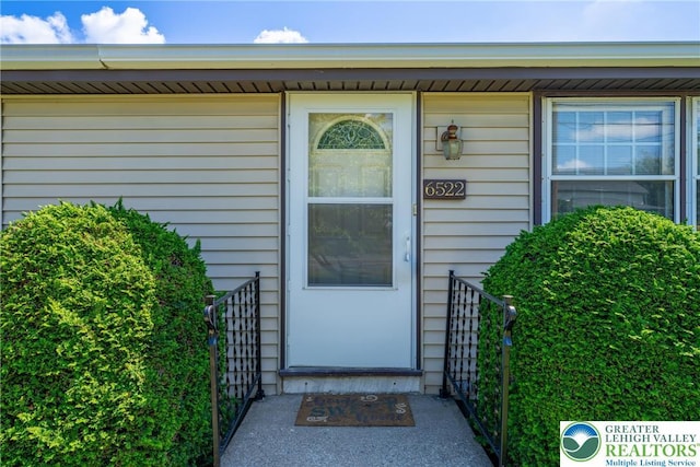 6522 Sullivan Trl, Plainfield Twp, PA 18091 - photo 3