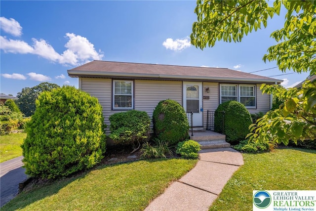 6522 Sullivan Trl, Plainfield Twp, PA 18091 - photo 2