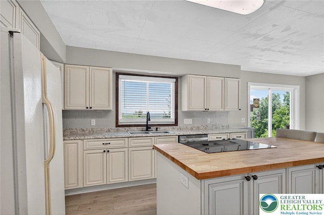 4664 Steven Ln, Lehigh Twp, PA 18088 - photo 3