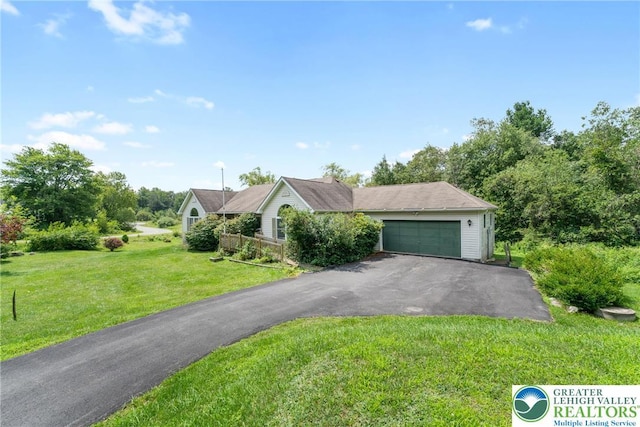1127 Tomasula Dr, Coolbaugh Twp, PA 18466 - photo 1