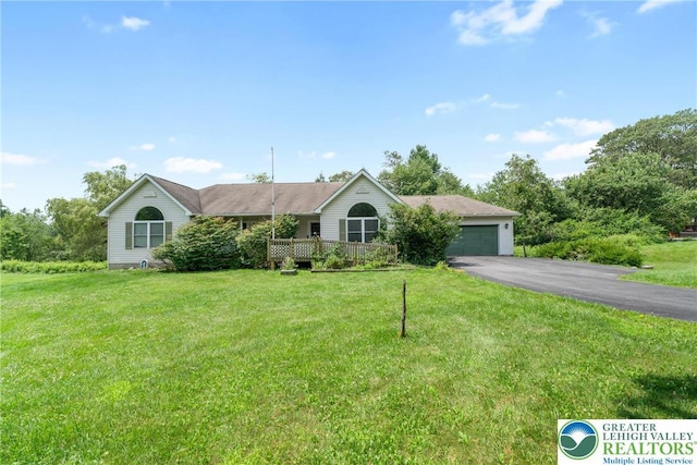 1127 Tomasula Dr, Coolbaugh Twp, PA 18466 - photo 2