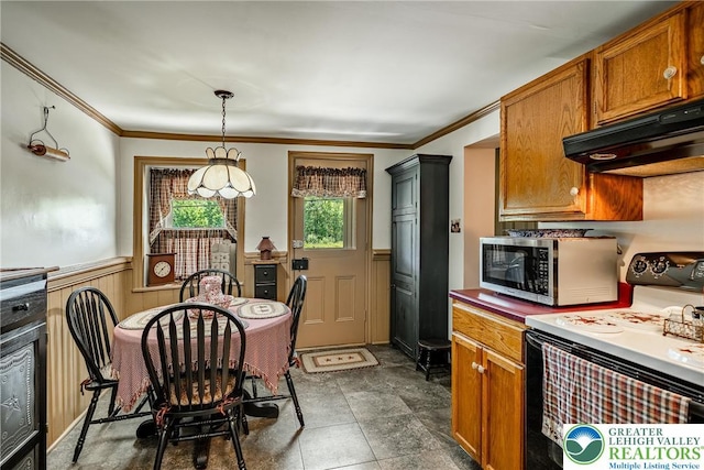 867 Huffs Church Rd, District Twp, PA 18011 - photo 7