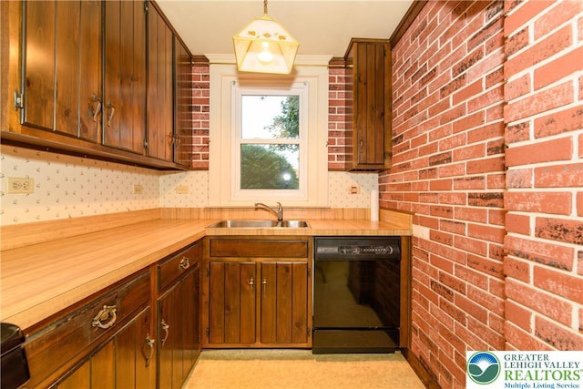 1081 Howertown Rd, North Catasauqua Bor, PA 18032 - photo 8