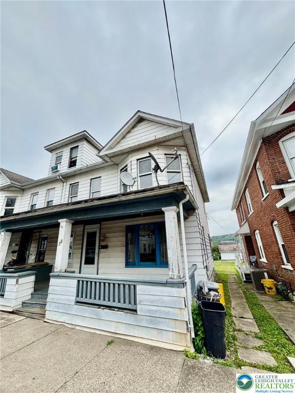 39 4th St, Bangor Boro, PA 18013 - photo 1