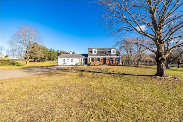630 Cook Hill Rd, Cheshire, CT 06410 - view of front facade with a chimney and driveway