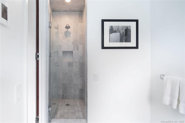 bathroom with walk in shower