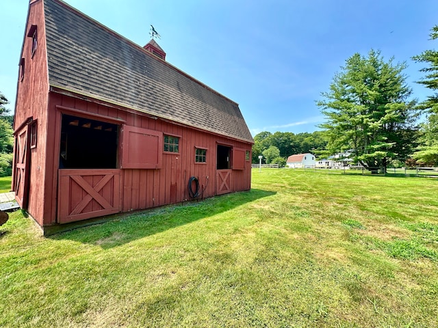 exterior space featuring an outdoor structure