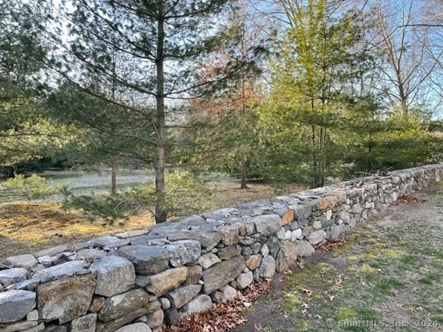 90 Redding Rd, Easton, CT 06612