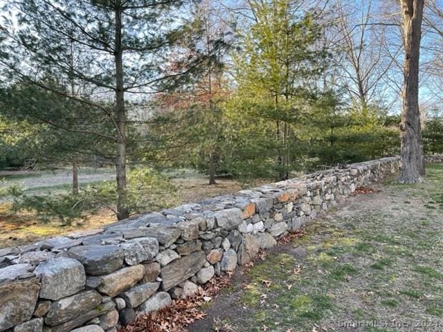 90 Redding Rd, Easton, CT 06612