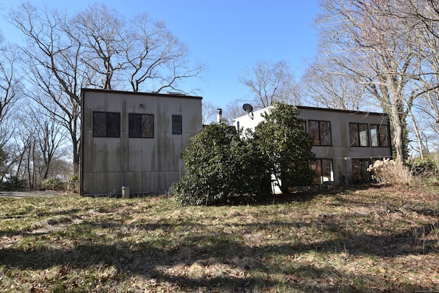 view of outdoor structure