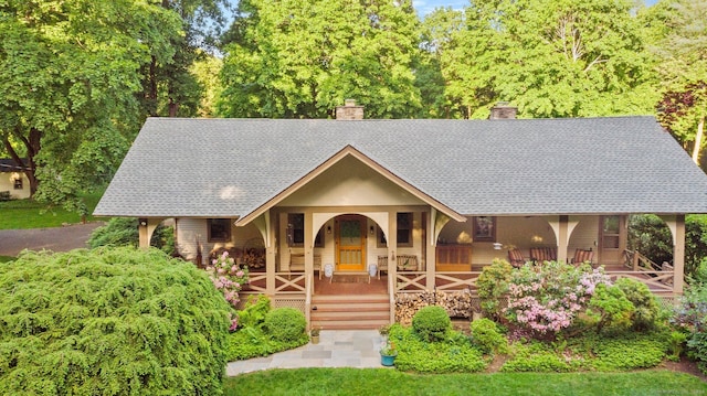 view of front of property with covered porch