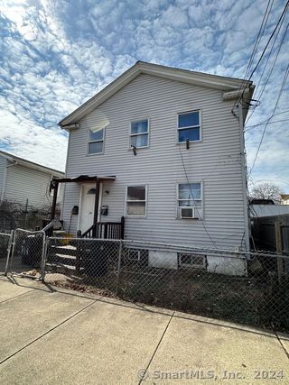 view of rear view of house