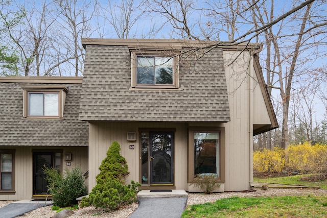 view of front of house