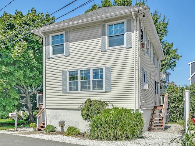 view of front of house