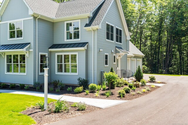 view of home's exterior