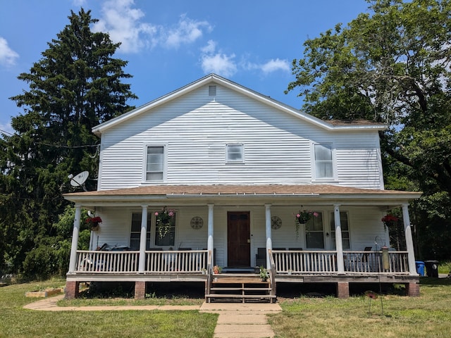 view of farmhouse-style home