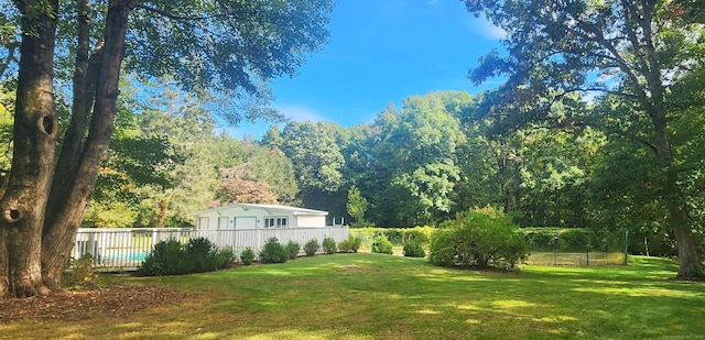 view of yard featuring fence