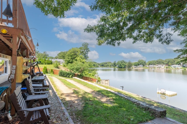 view of yard with a water view