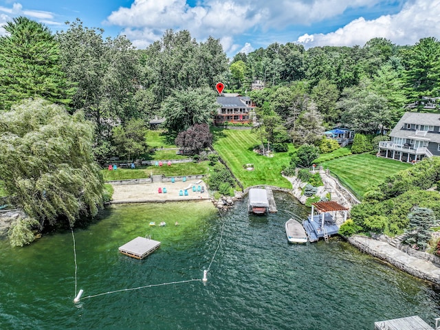 bird's eye view with a water view