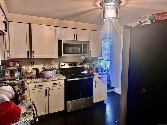 31 2nd Ave, Waterbury, CT 06710 - photo 3