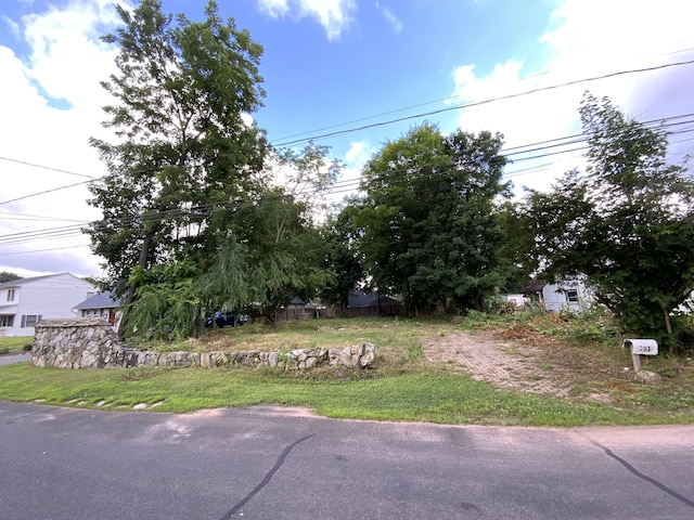 283 Glen Hills Rd, Meriden, CT 06451 - photo 3