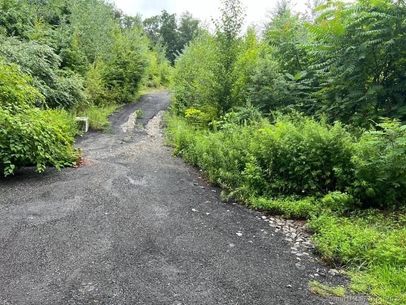 183 Mount Pleasant Rd, Newtown, CT 06470 - photo 1