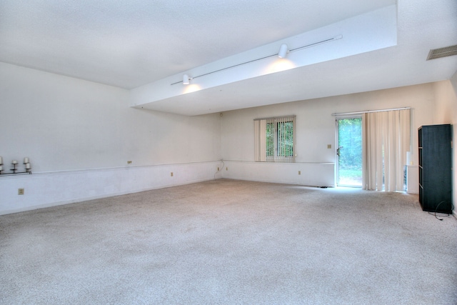 empty room featuring carpet