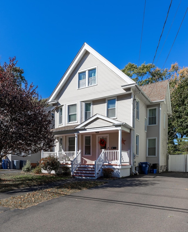 view of front facade featuring covered porch